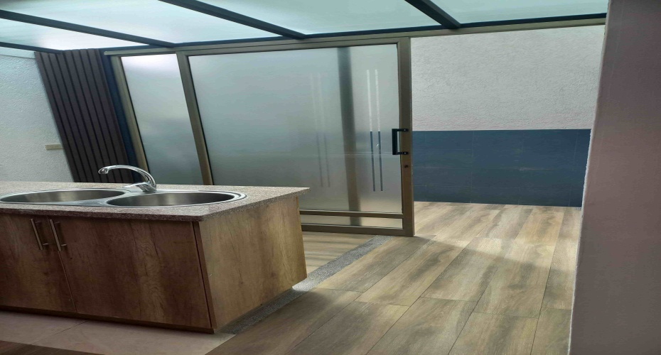 Cuenca, Azuay, 3 Dormitorios Dormitorios, ,2 BañosBaños,Case de Una Sola Familia,En venta,1274